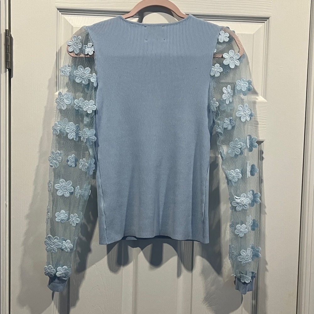 Elie Tahari Blue Pullover Sweater with Sheer Floral Sleeves Glam, Feminine S/P - Picture 9 of 16